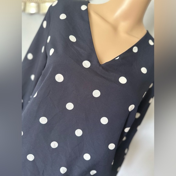 Banana Republic Polka Dot Long Sleeve Stylish Tops Size Medium - Picture 12 of 12